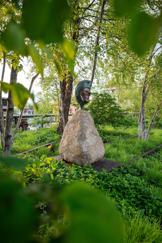 Foto: Britta Marakatt-Labba, Urmodern, 2025. A High Line Commission. On view April 2025 – March 2026. Photo by Timothy Schenck.Courtesy of the High Line.